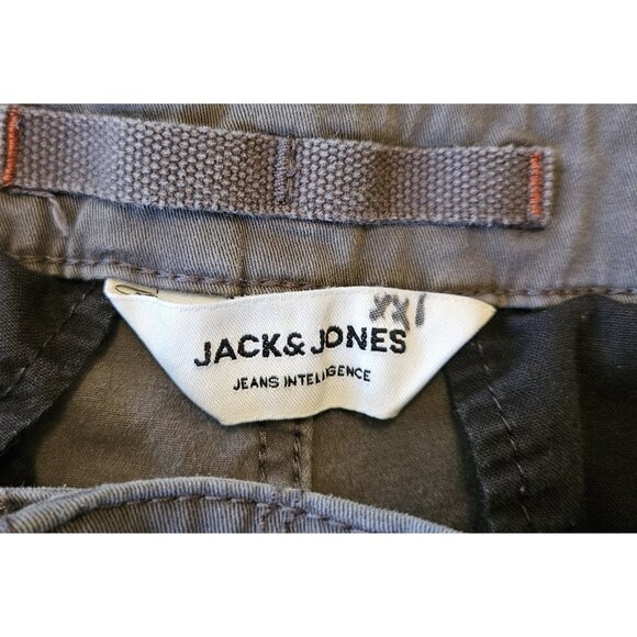 Jack Jones Tappered Paul Cargo Pants Gray Size 31"W X 26" Inseam - Picture 7 of 16
